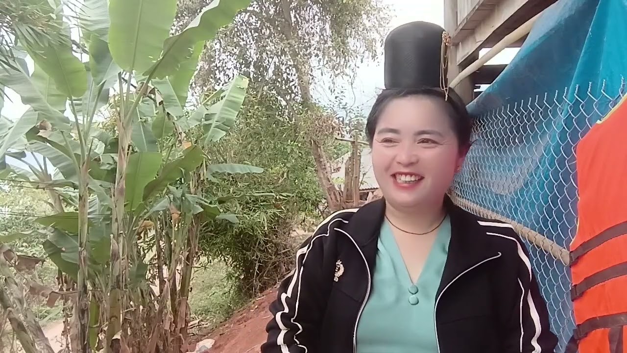 Ưởi ai tham chưa khẩu pú nặng lo Khiêm và ngọc hoa 