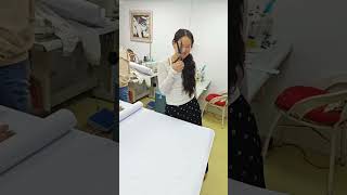 视频里面这几个学生一个是日语翻译，一个是英语8级，一个是造纸厂老板娘，一个是体育教练，都学缝纫是不是不可思议🤭#手艺人 #学缝纫 #记录真实生活