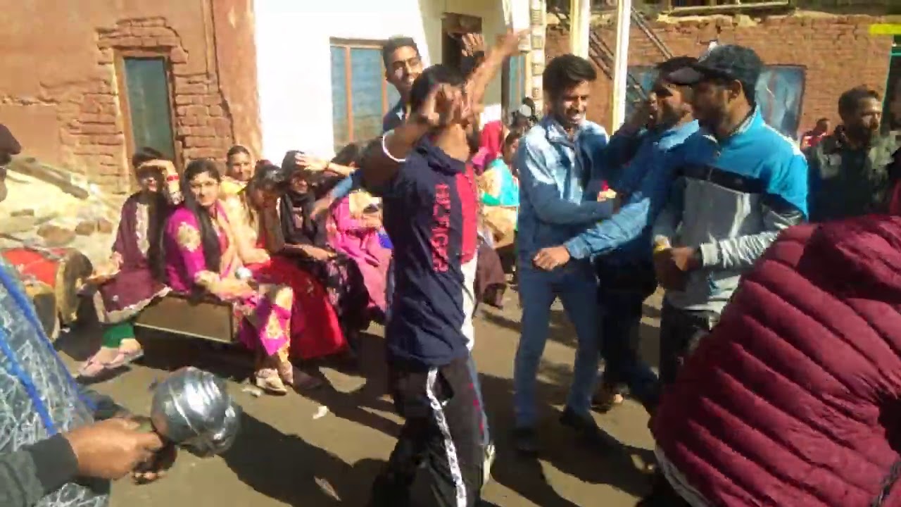 8th of november 2019 Sanjeet weds Shallu at shangroo Doda