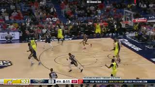 Jordan Clarkson blocks Zion Williamson.