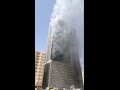 حريق كبير في مدينة الشارقة في الامارات العربية المتحدة 