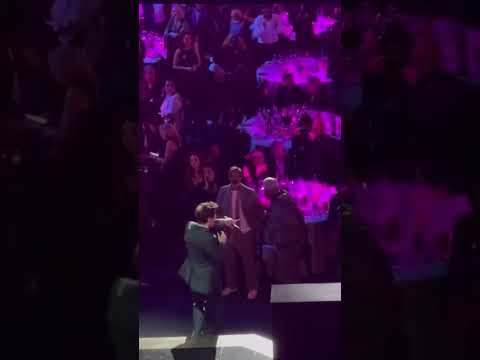 Harry Styles & Lewis Capaldi Kissed At The 2023 BRITs!