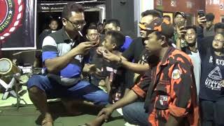 Luar Biasa!!! Atraksi Gendam Dan Tusuk Jarum Astha Suci