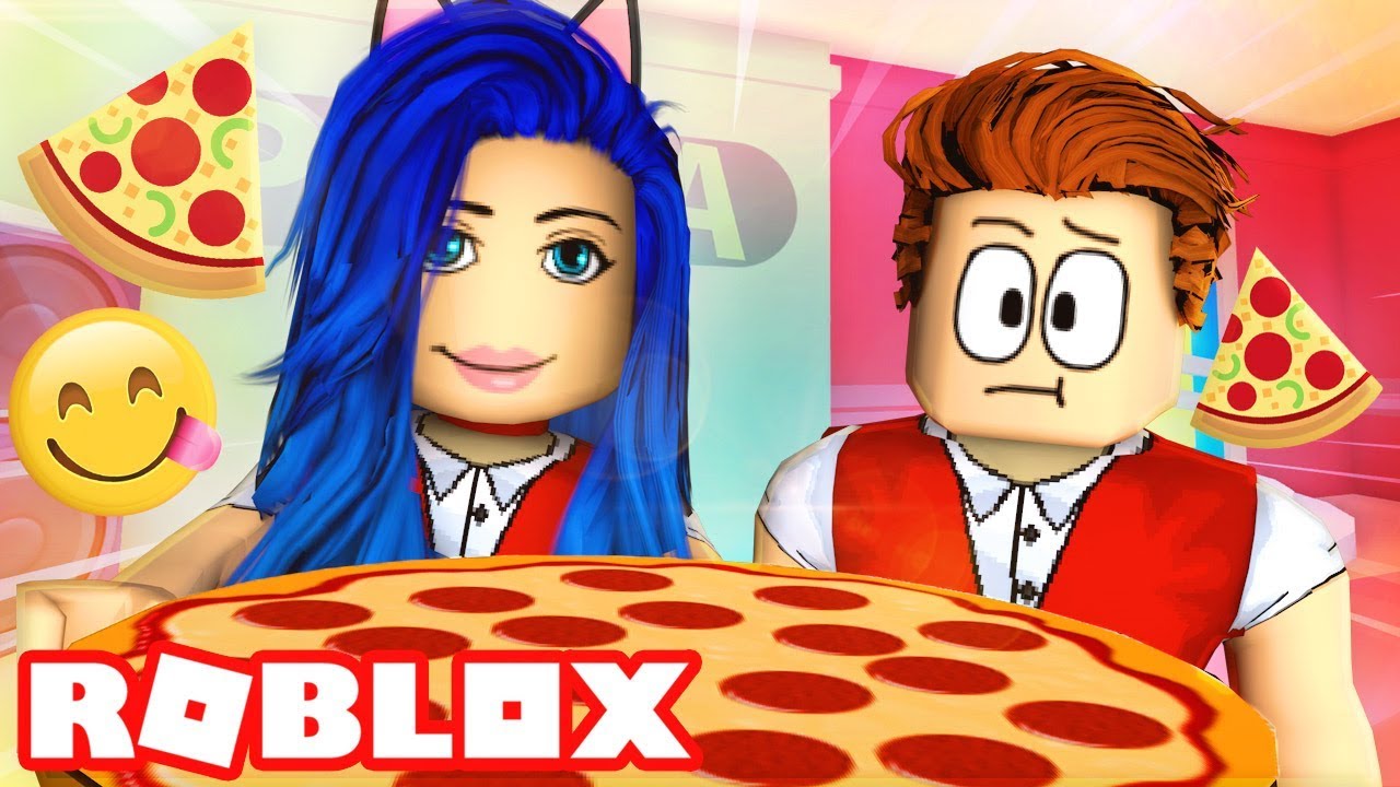 Working At A Pizza Place In Roblox Youtube