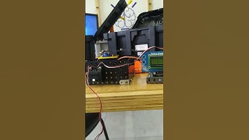 Lixeira automática com sensor.#robotica #robotics #lixeira #lixoluxo#conforto #automatic #aula.