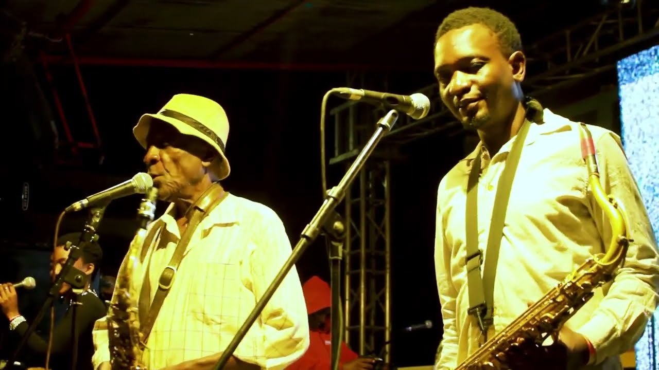 KADZO WA MALINDI by MZEE NGALA ft GOGOSIMO BAND BANGO MUSIC