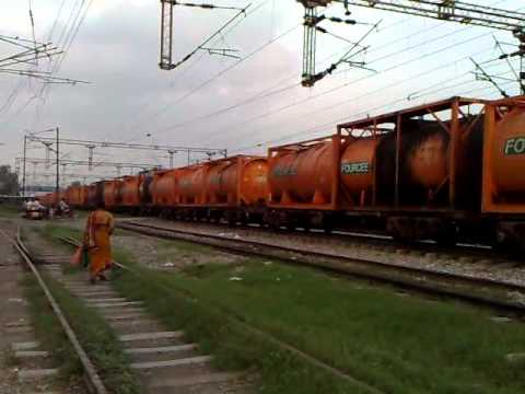 IRFCA - TIGERFACE WAG-7 (WAP-4 SHELL) PULLING FRAM...