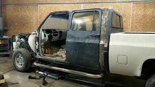 2006 Duramax 1986 chevy silverado square body chassis swap pt2