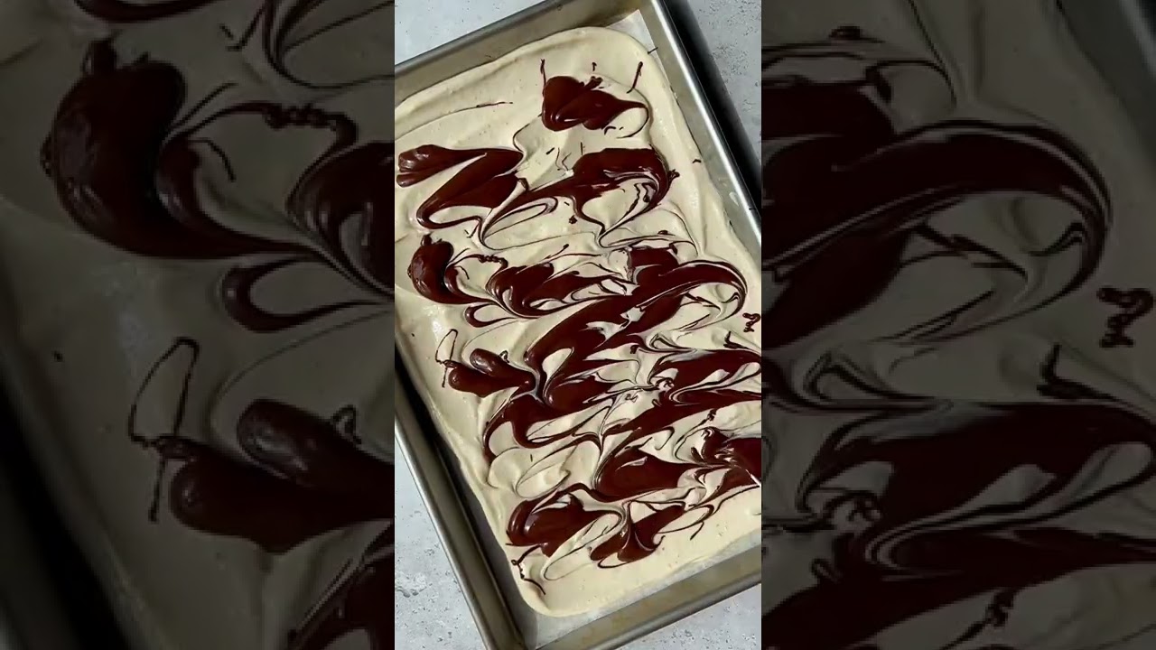 Chocolate Frozen Yogurt Bark