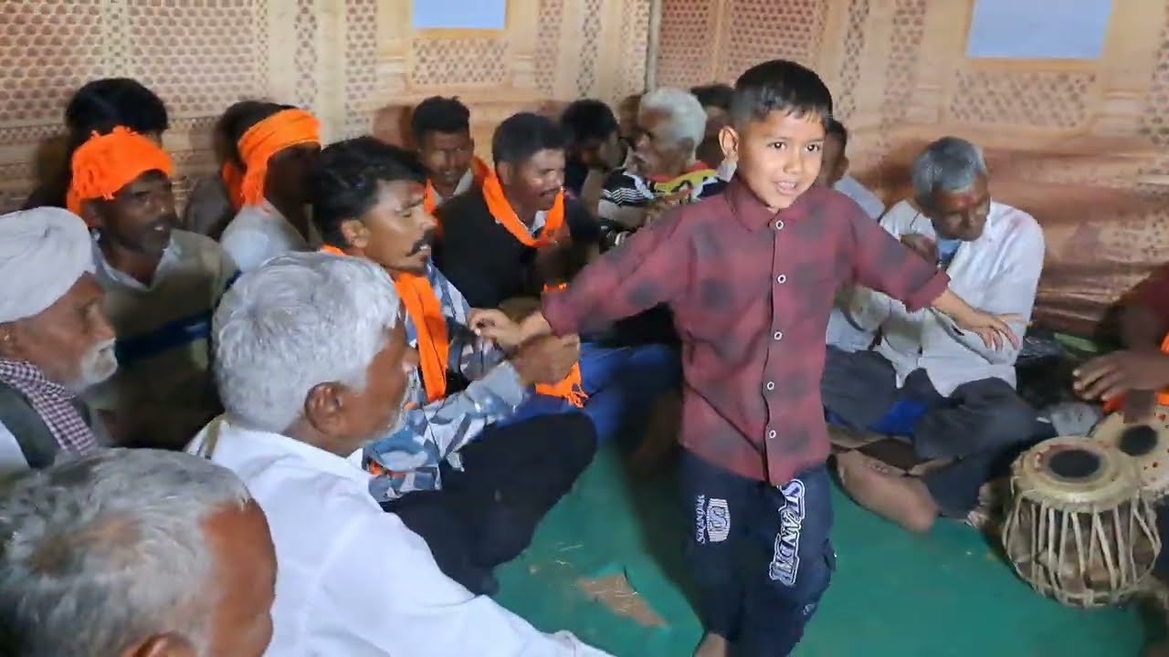 ટેણીયા નો જોરદાર ડાન્સ II દેશી તબલા જોરદાર મોજ II Deshi Tabla Deshi Dans II #trending #deshitabla 