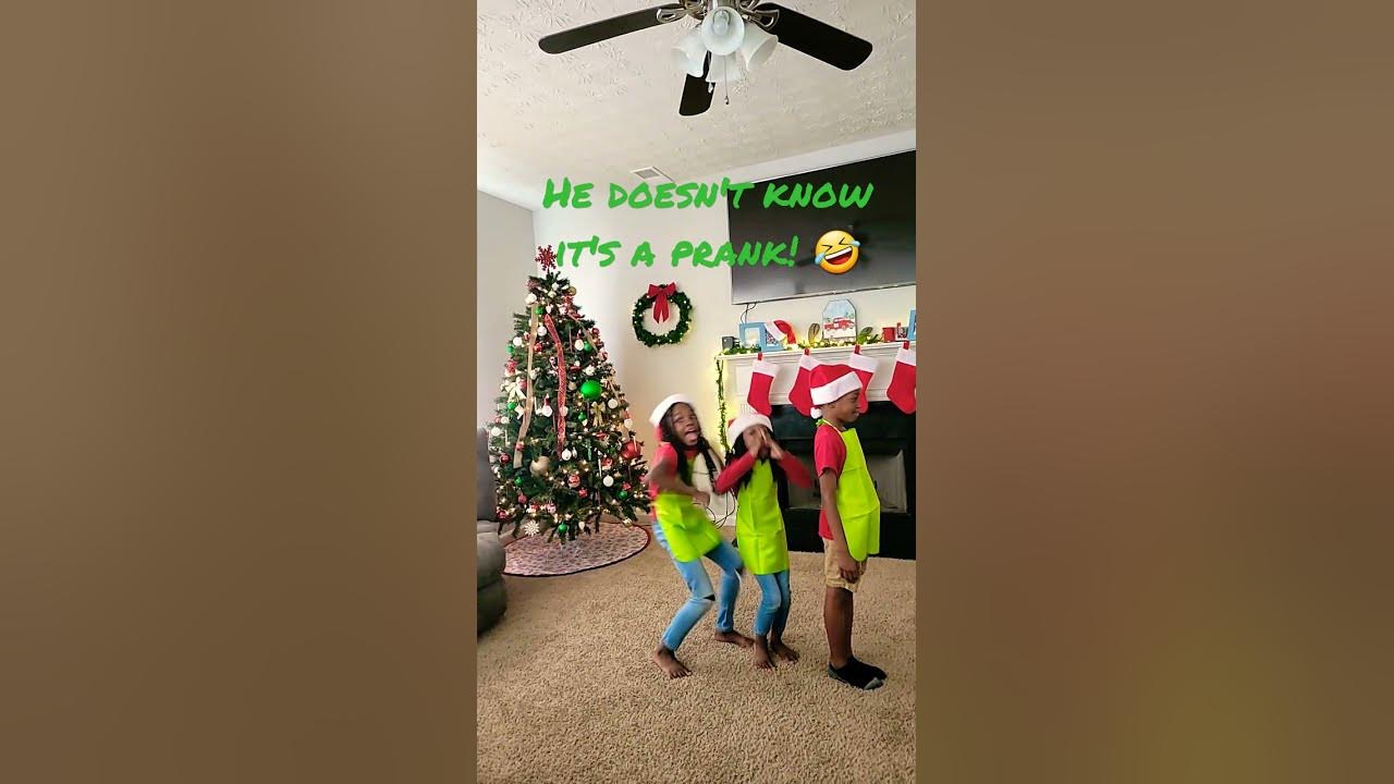 Chicken Dance Prank 🎄#shorts #tiktok #viral #trending Chicken Dance Prank 🎄#shorts #tiktok #viral #trending