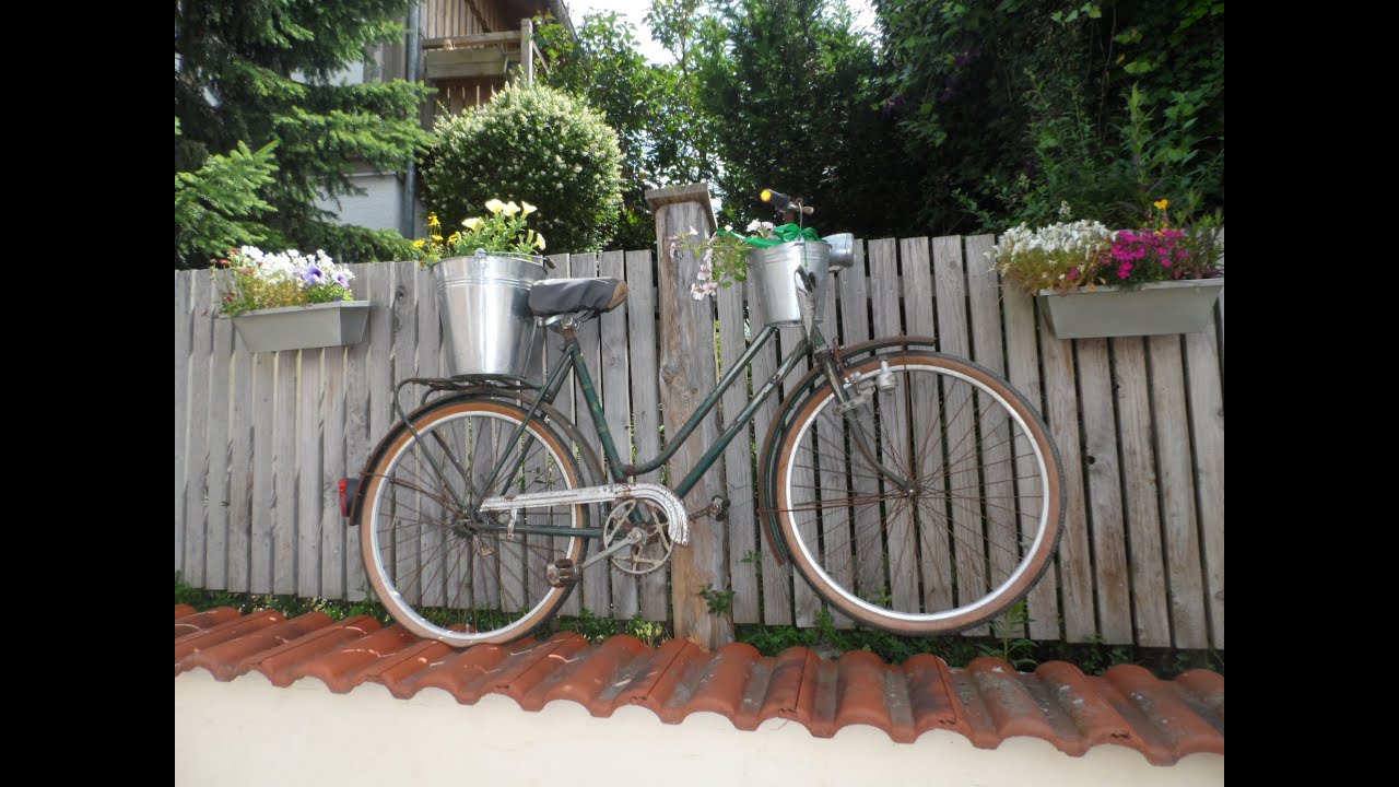 Keka # deko idee : rostiges fahrrad ;blumenschmuck ,gartendeko ...
