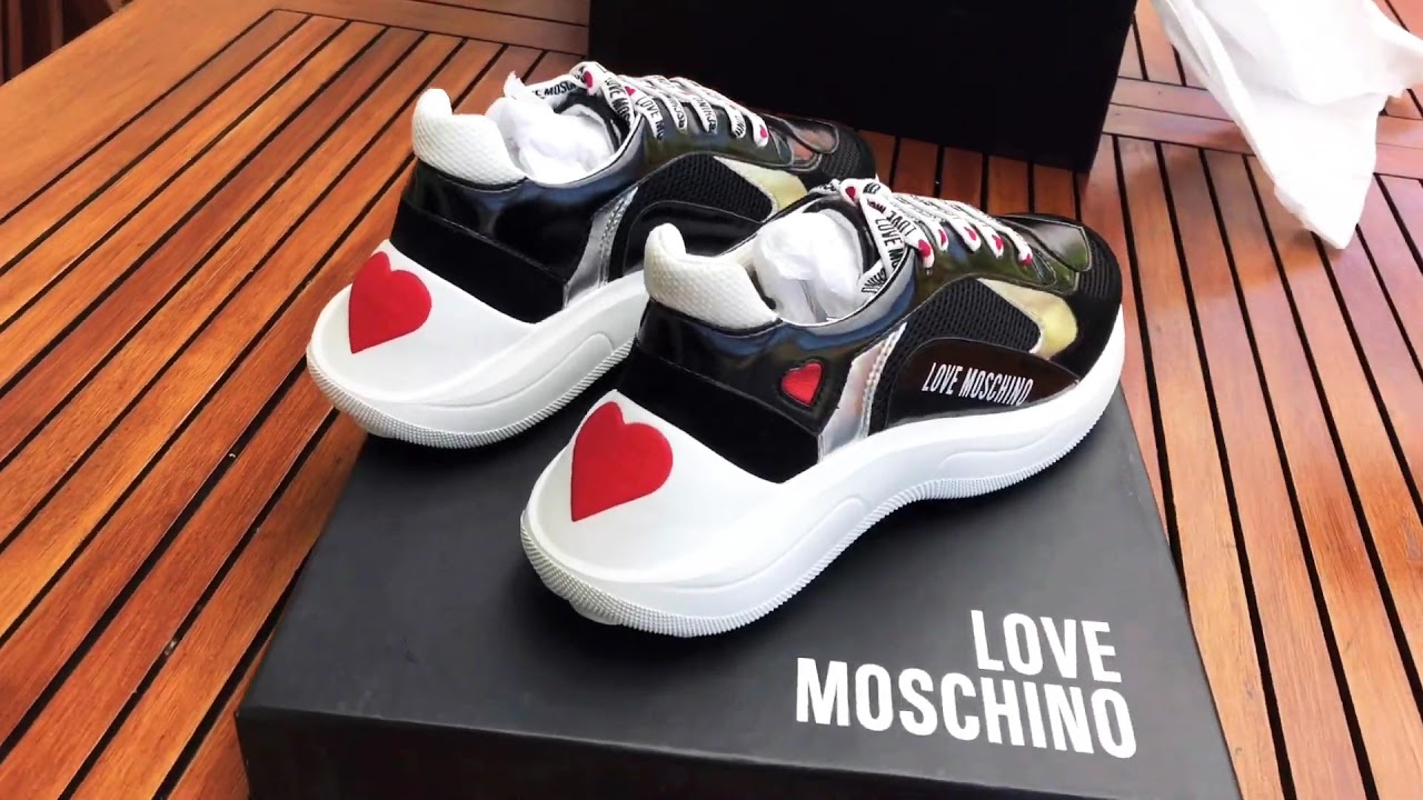 sneakers love moschino 2019