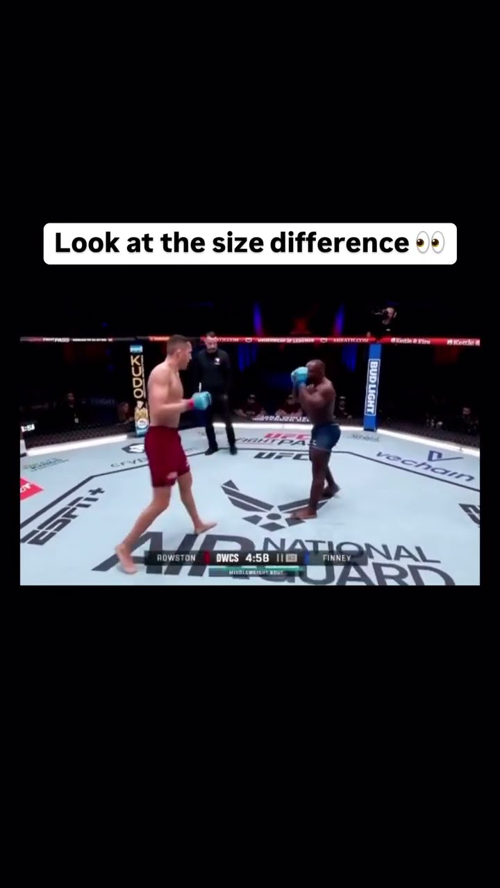 It’s crazy ? Via - @ufc #ufc #mma #combatsports