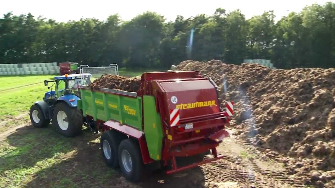 Vergleich neuer Strautmann Ladewagen und alter Krone Ladewagen