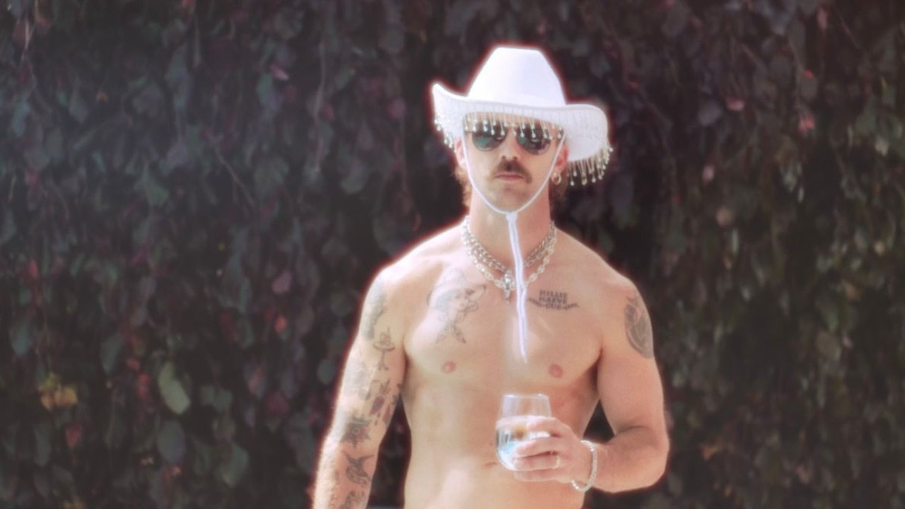 Watch SonReal - Let's Rock (Official Video) on YouTube Watch SonReal - Let's Rock (Official Video) on YouTube