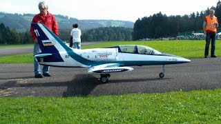 2x RC TURBINE MODEL JETS CZECH ALBATROS L-39  VIAZMA