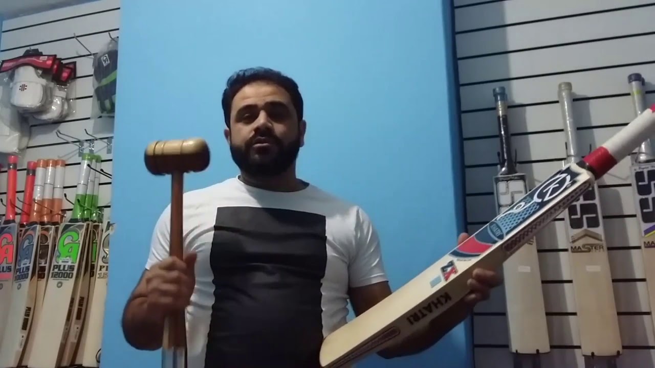 HOW TO OILING AND KNOCKING IN A CRICKET BAT. YouTube