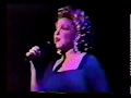 Capture de la vidéo Bette Midler - Experience The Divine Concert (Boston 1993)