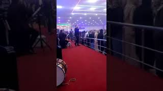 Emrah Serbang Beşkat Ailesinin Düğün Töreninde Resimi