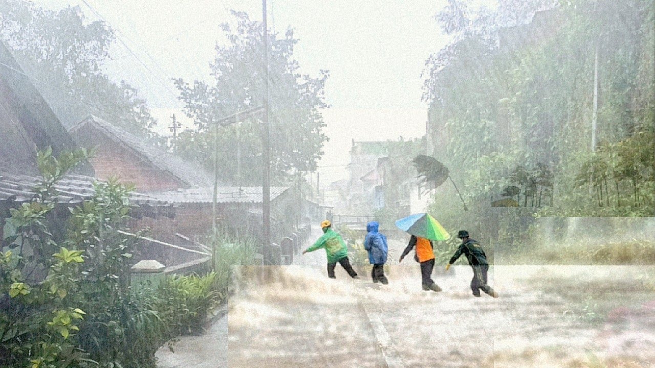 Walking in the Rain storm in Indonesia village |Gentle Rain Sounds for Sleep ASMR Rain