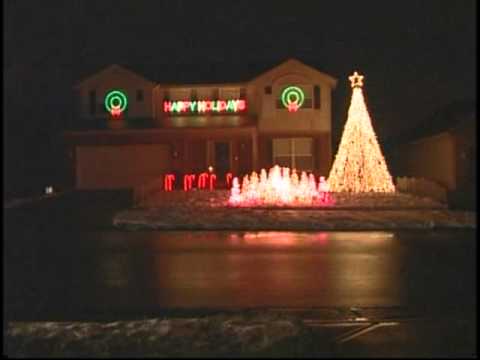 [HQ] Christmas Lights On a House with Music - Trans Siberian Orchestra - Wizards In Winter