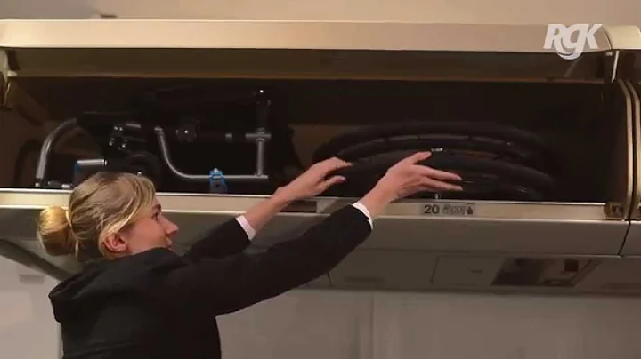 TIGA FX - New folding wheelchair that fits in aircraft overhead cabin and car boot