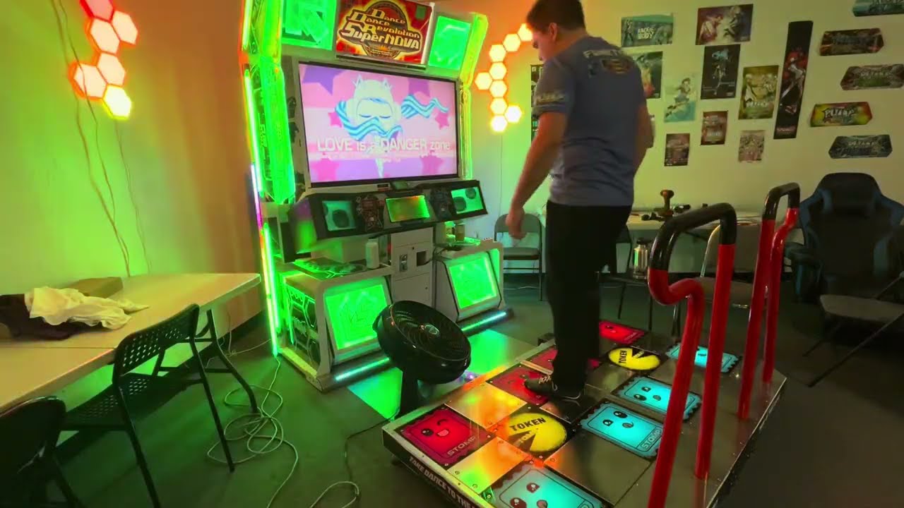 Pump It Up! - FUNKTION - Love Is A Danger Zone (Cranky Mix) D23 [HJ] SSS MG