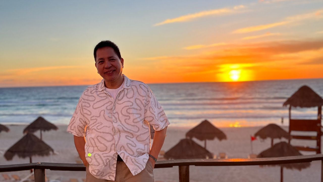 Cancun Hotel Zone Beach Walk & Swim Mexico