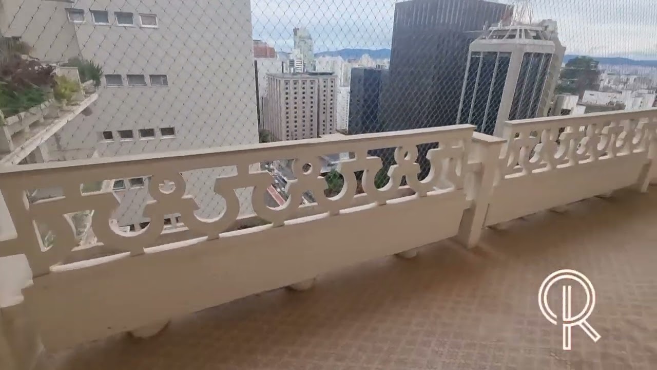 Apartamento último andar na Avenida Paulista Condomínio Saint Honoré