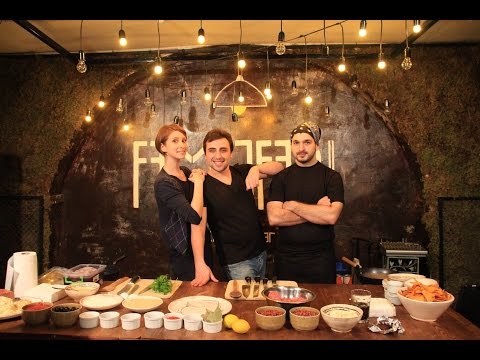 Katy \u0026 Acho Cooking  - AMQARI Live Cooking