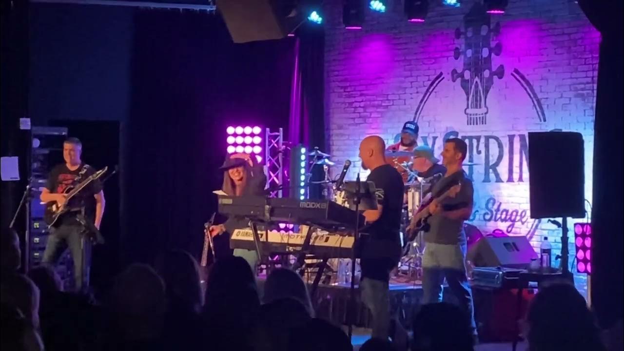 Witzend band Crazy in Love cover featuring Wendy Drown Six String