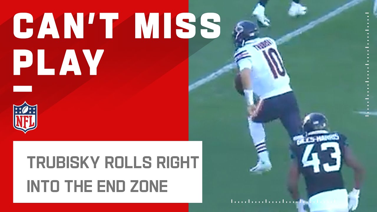 Mitch Trubisky Finds the Open Hole for an Easy Bears TD