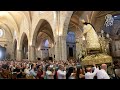 La imagen peregrina de la Virgen de los Desamparados entra en la Catedral de Valencia