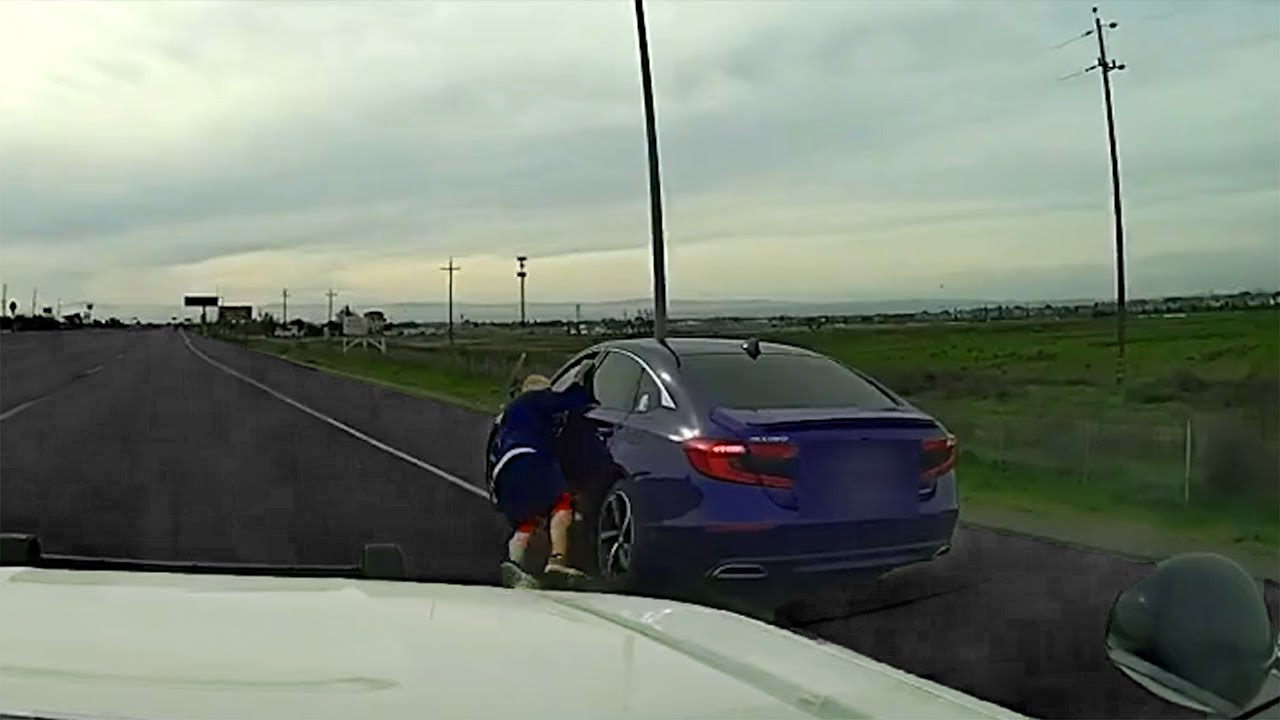 Suspect Flees on Foot After Failed Carjacking - YouTube