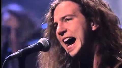 Pearl Jam   Alive Subtitulado Español avi