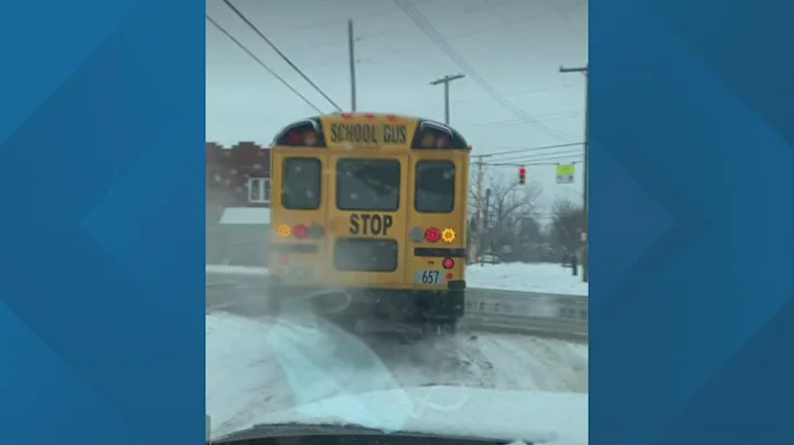 Video shows Columbus City Schools bus driver running a red light - DayDayNews