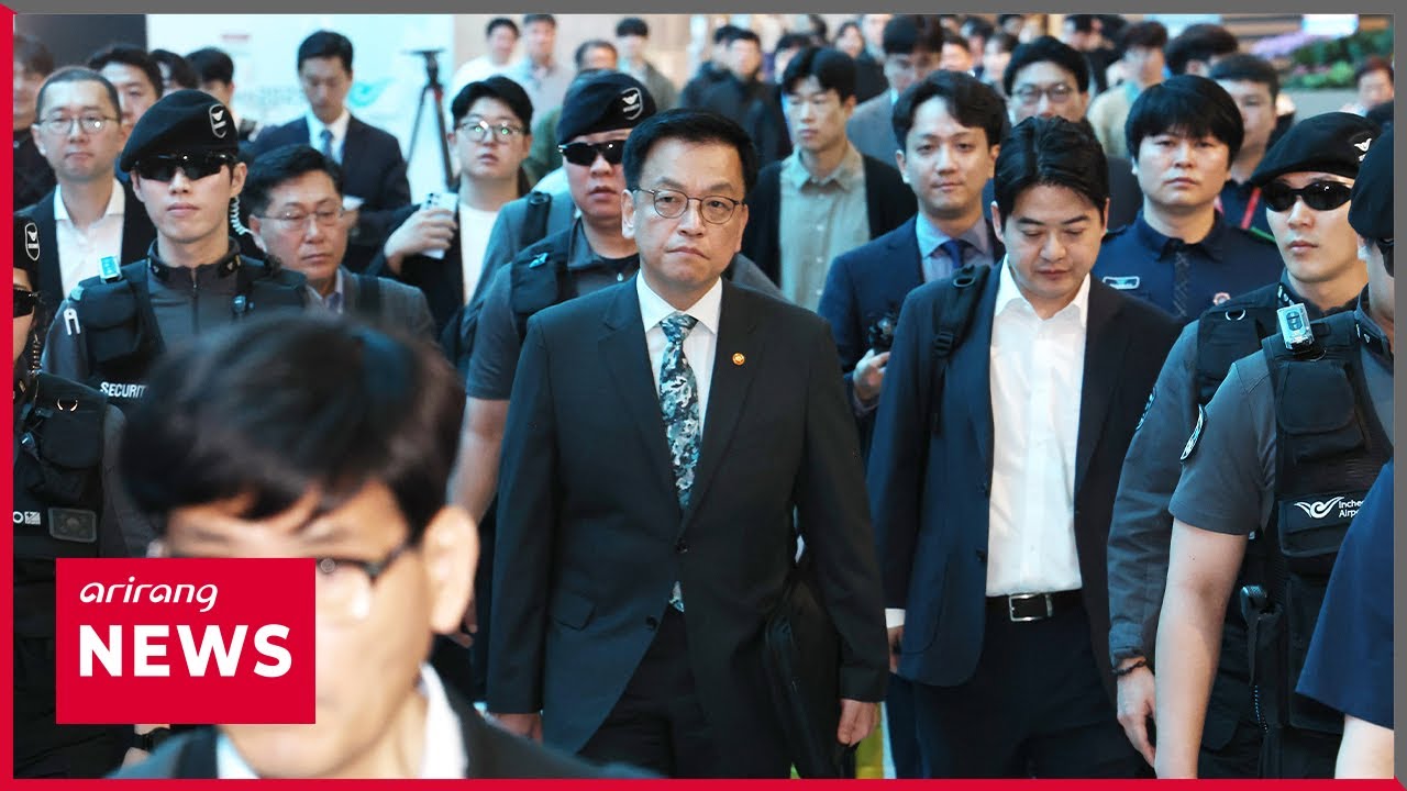 Finance Minister Choi Sang-mok flies to U.S. for 2+2 trade talks with Washington