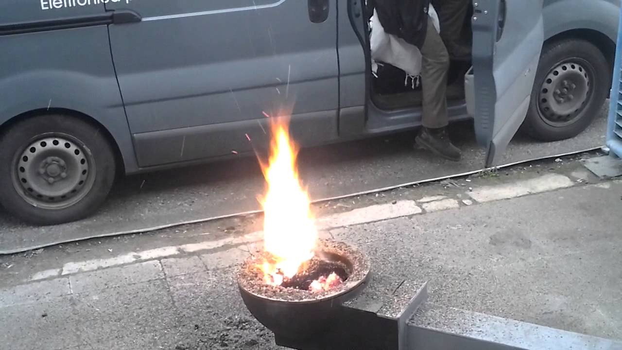 Bruciatore per pizzeria provato a sansa e pellet