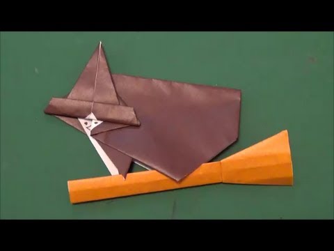 Halloween A Witch S Broom Origamiハロウィン 魔女のほうき 折り紙 Youtube