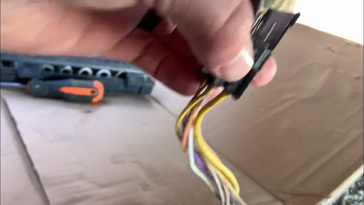 2012 Ram 1500 Service 4WD light fixed - YouTube