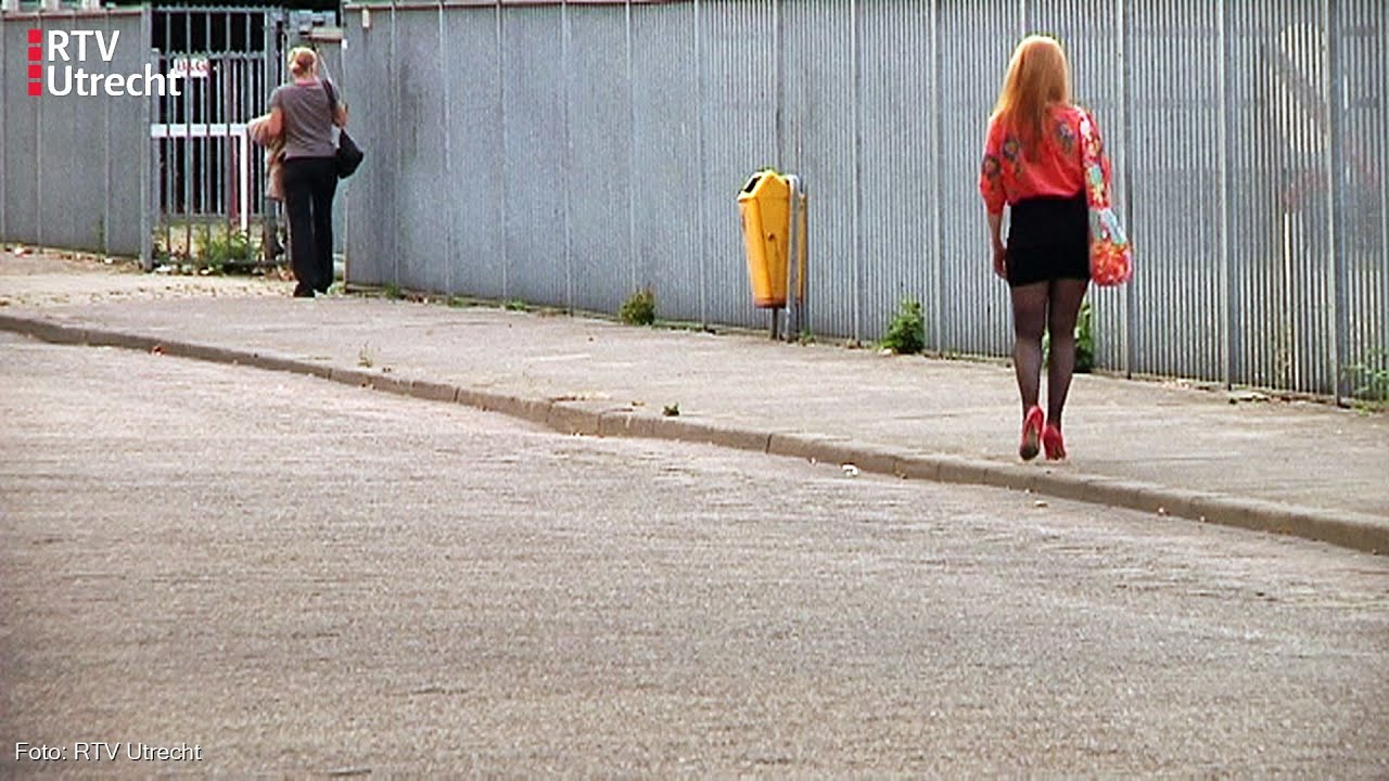 Utrechtse prostitutiezone definitief dicht, deel sekswerkers nu in de illegaliteit [RTV Utrecht Utrechtse prostitutiezone definitief dicht, deel sekswerkers nu in de illegaliteit [RTV Utrecht