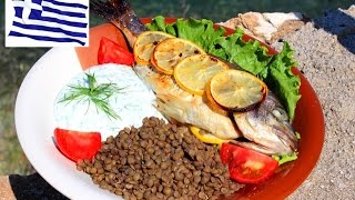 Рыба запеченая с лимоном и соус из йогурта / Baked fish with lemon and yogurt sauce Рыба запеченая с лимоном и соус из йогурта / Baked fish with lemon and yogurt sauce