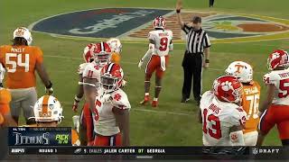 Tennessee's Darnell Wright goes #10 overall to Chicago Bears Profile