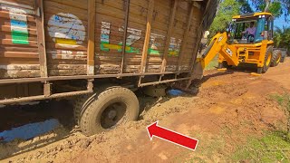 Tata Loaded Truck Of Straw Stuck Pushing By 4X4 Jcb 3Dx Plus Eco Expert 4Wd