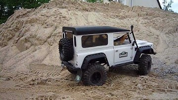 Axial SCX10 Dingo Body Upgrade to Defender