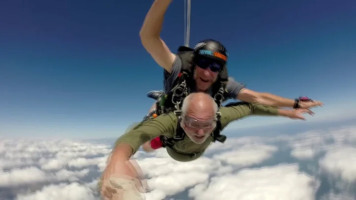 Wolfgang's Skydive!!