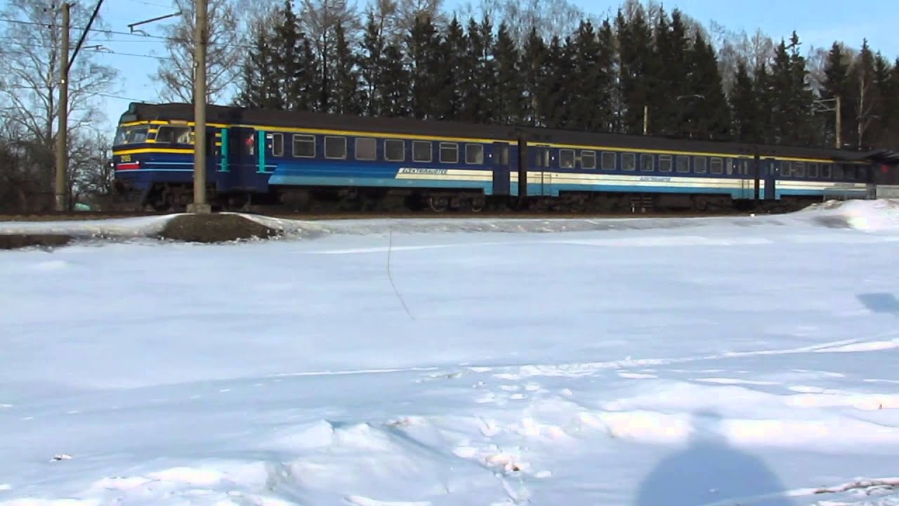 пригородный электропоезд ЭР2-2105\ electric trainset er2-2105