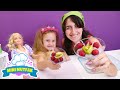 Barbie için Mini Mutfakta Chia tohumlu meyveli puding yapımı! Kızlar için yemek yapma oyunu