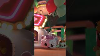 Twinzy Puffs goes on a wild ride! 🎈 Num Noms #shorts
